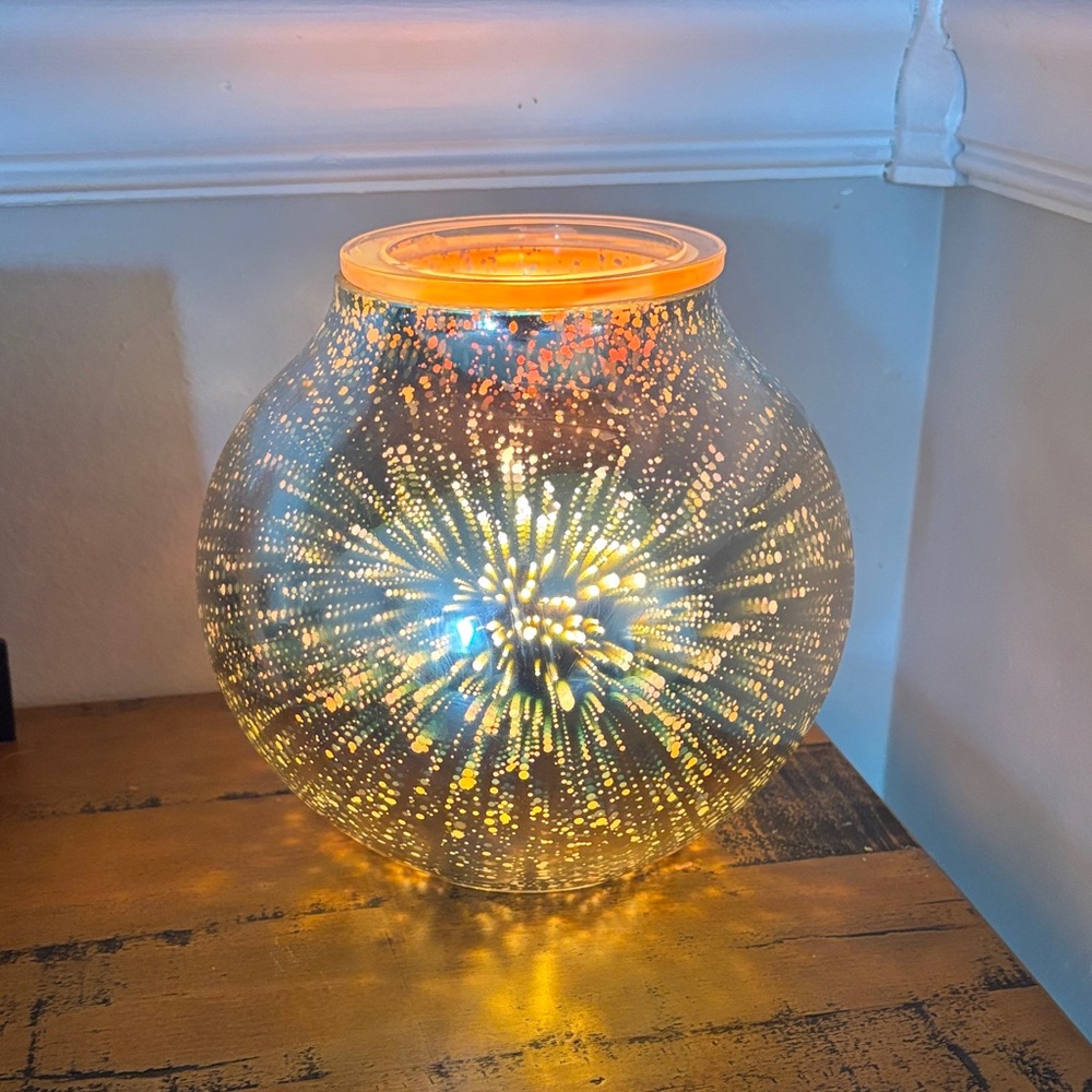 Scentsy Radiant Gold and Silver Candle Holder